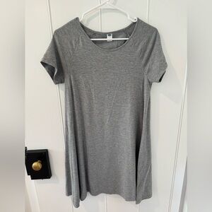 Great Condition Gray Old Navy T-Shirt Dress
